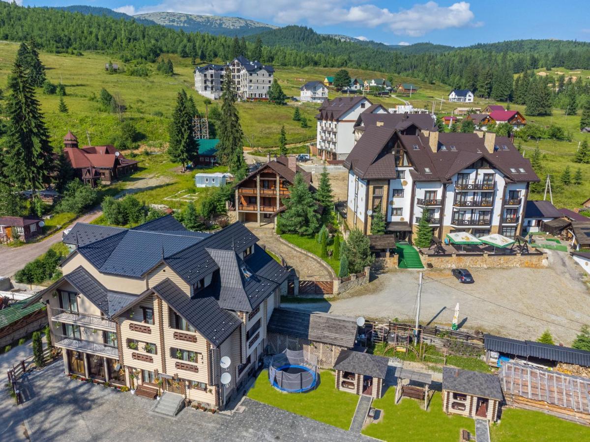 Guest House Turda Bukovel Exterior foto