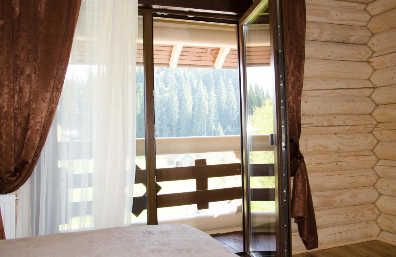 Guest House Turda Bukovel Exterior foto